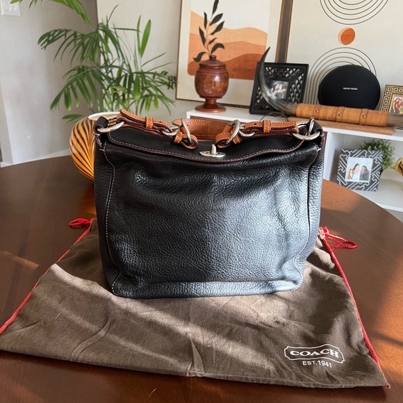 Coach Chelsea Pebbled Bag - Picture 13 of 14